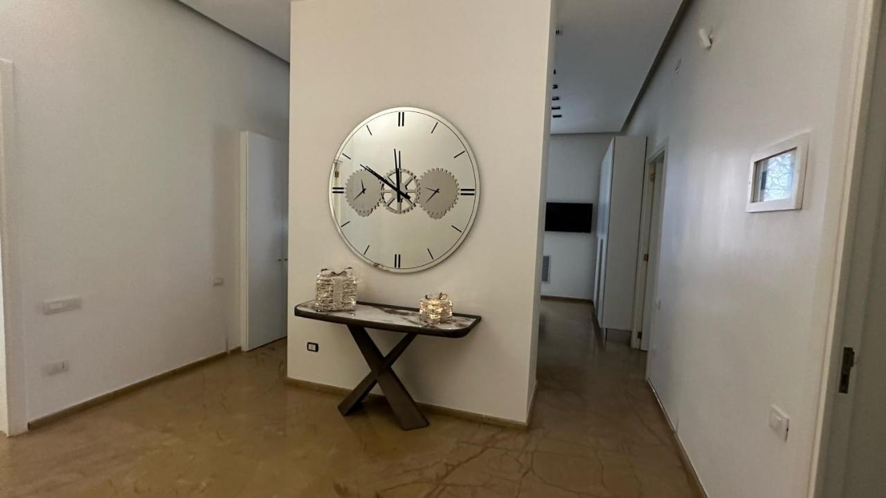 Appartamento Luxury House With Parking Napoli Esterno foto