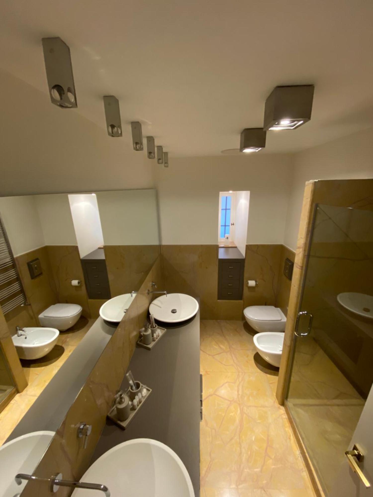 Appartamento Luxury House With Parking Napoli Esterno foto